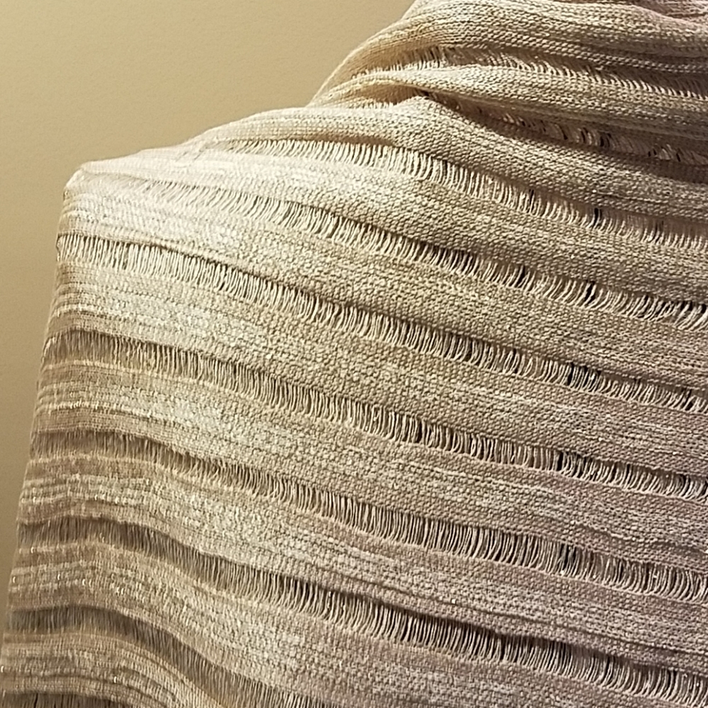 Calvin Klein wrap - Picture 2 of 3